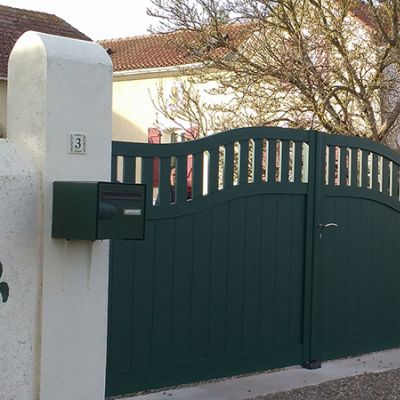 Portail aluminium forme bombée - Maubourguet (65)
