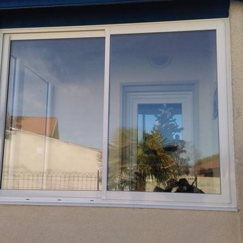 Fermeture d’une terrasse - Orleix (65)